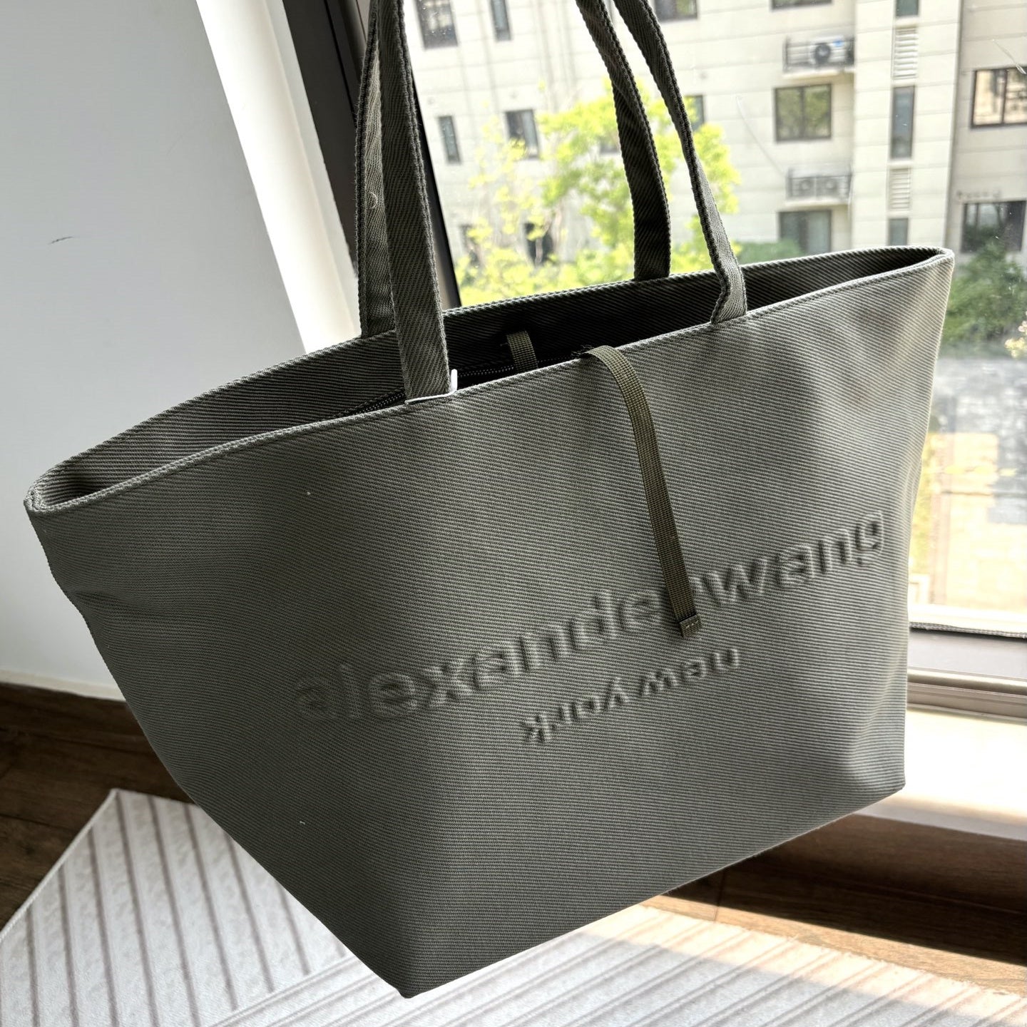 アレキサンダー・ワン トートバッグ グリーン